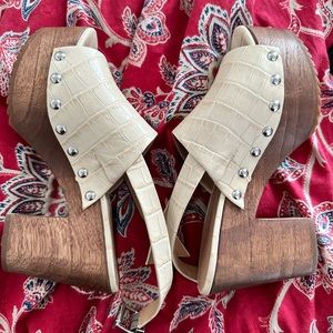Schutz Clog Sandal